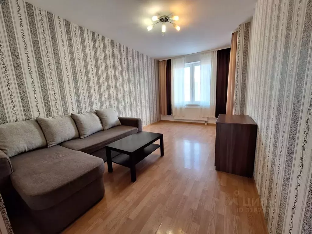 2-к кв. Свердловская область, Екатеринбург ул. Краснолесья, 93 (60.0 ... - Фото 0