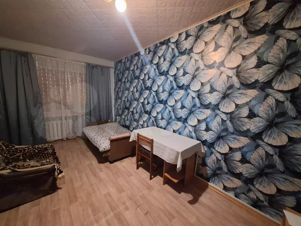 Комната 19 м в 3-к., 1/5 эт. - Фото 1