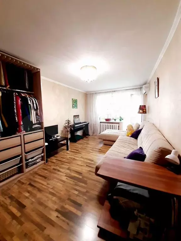 3-к. квартира, 58 м, 5/5 эт. - Фото 1