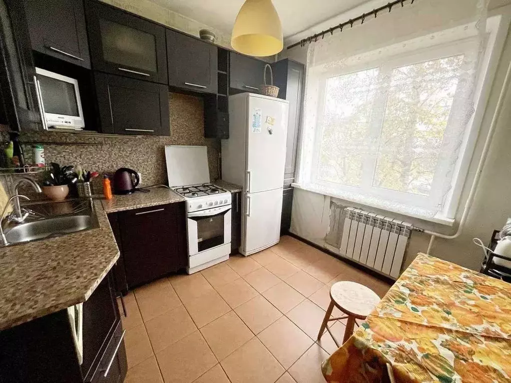 2-к кв. Новгородская область, Великий Новгород ул. Кочетова, 2 (53.1 ... - Фото 2