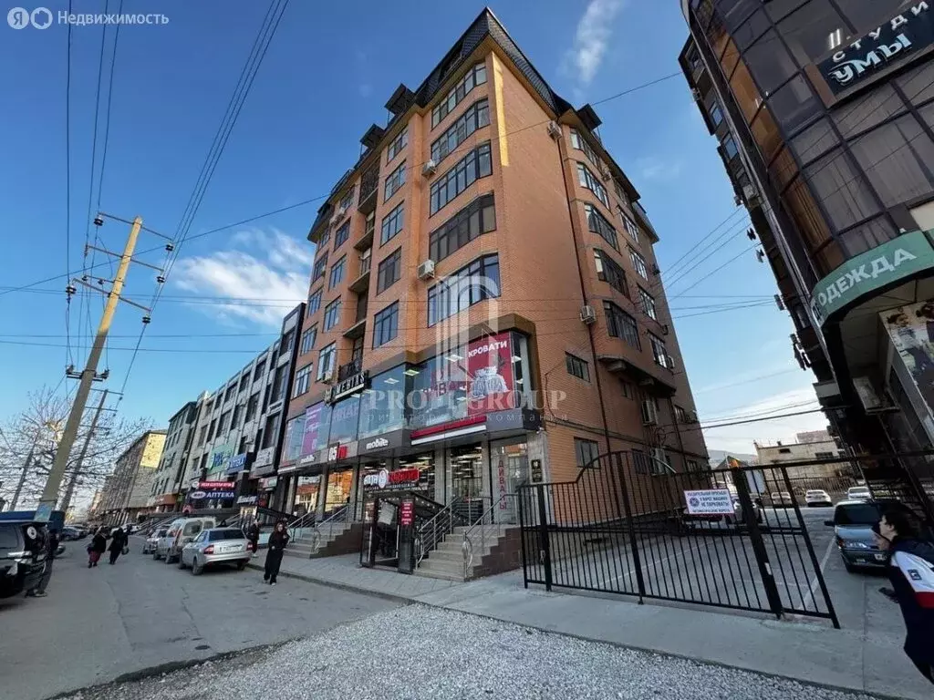 3-комнатная квартира: Махачкала, проспект Али-Гаджи Акушинского, 337 ... - Фото 1