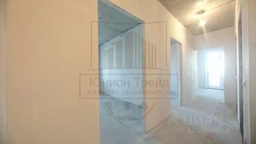 3-к кв. Новосибирская область, Новосибирск Родники мкр, ул. Михаила ... - Фото 1