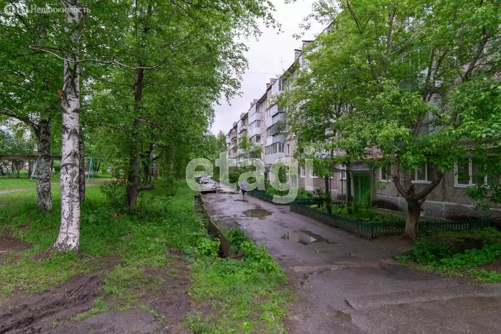 2-комнатная квартира: Златоуст, проспект имени Ю.А. Гагарина, 8-я ... - Фото 2