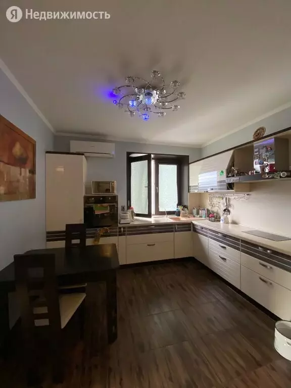 2-комнатная квартира: Дзержинский, Угрешская улица, 32 (69.1 м) - Фото 0
