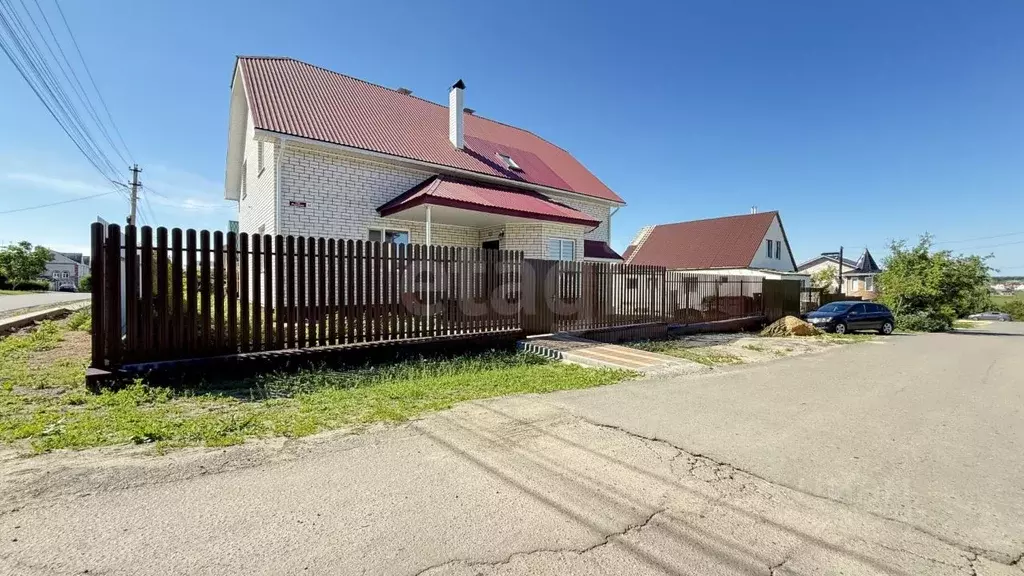 Дом в Воронежская область, Семилуки Радужная ул., 31 (236 м) - Фото 1