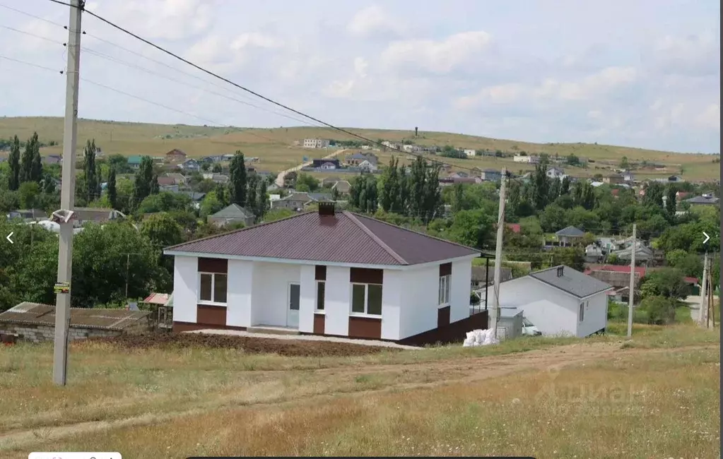 Дом в Крым, Симферопольский район, с. Урожайное ул. Амет-Хана Султана ... - Фото 2