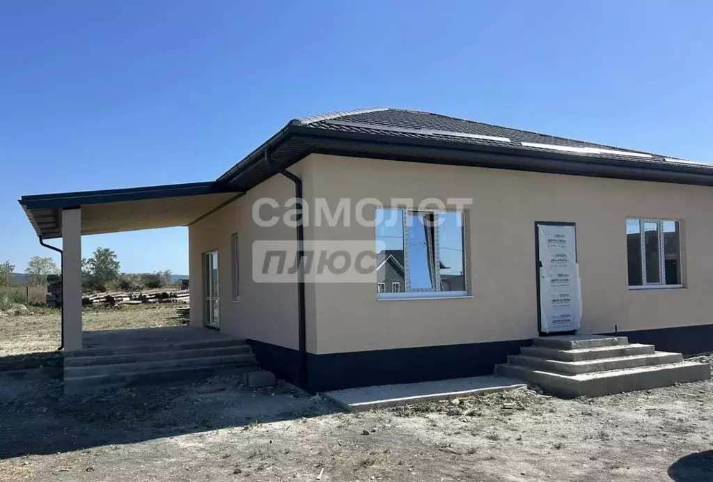 Дом в Краснодарский край, Новороссийск городской округ, Семигорский ... - Фото 0