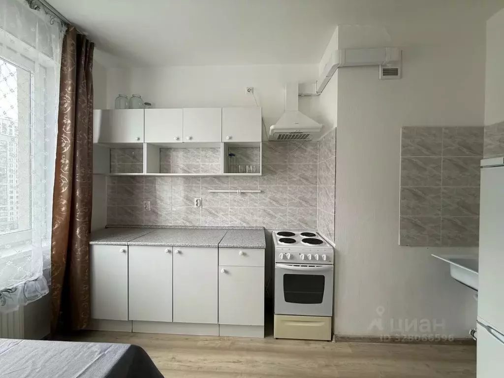 2-к кв. Свердловская область, Екатеринбург ул. Академика Парина, 40/3 ... - Фото 2