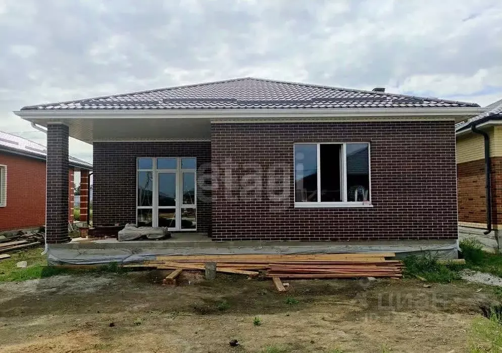 Дом в Ростовская область, Азовский район, Поселок Красный сад, ... - Фото 2