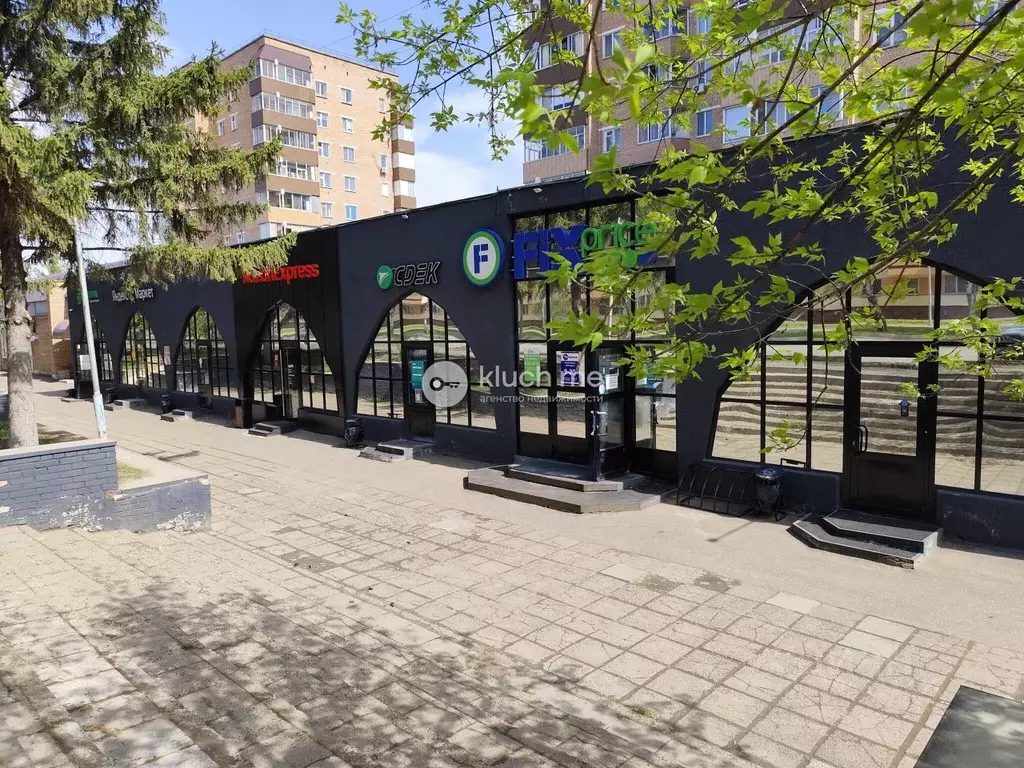 Торговая площадь в Татарстан, Нижнекамск ул. Гагарина, 36 (89 м) - Фото 2