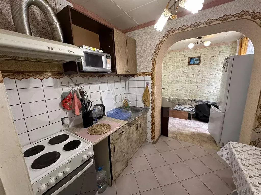 1-к. квартира, 40 м, 2/5 эт. - Фото 1