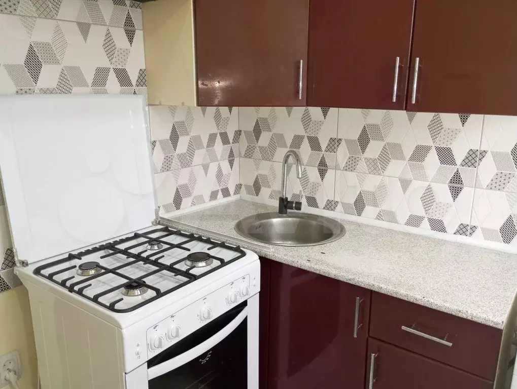 1-к. квартира, 28,9 м, 6/9 эт. - Фото 0