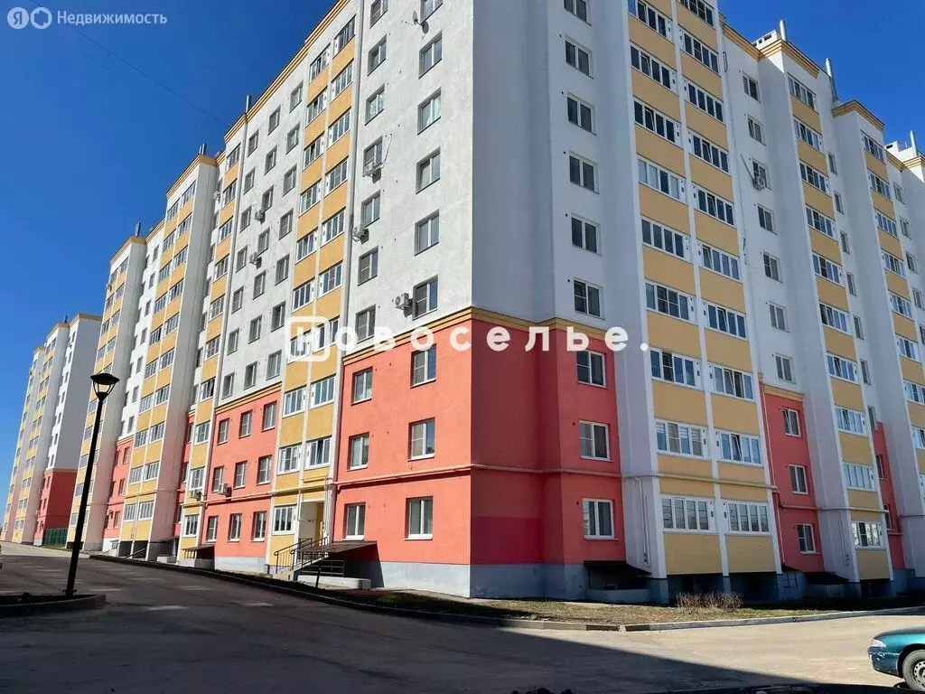 Квартира-студия: Рыбное, Крымская улица, 12 (30 м) - Фото 0