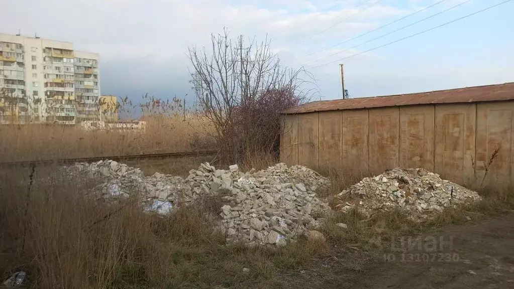 Гараж в Крым, Керчь ул. Буденного (30 м) - Фото 1