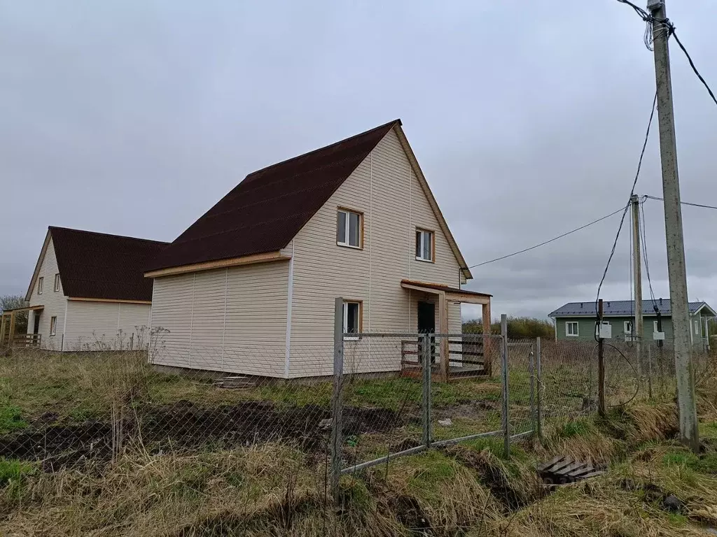 Дом в Ленинградская область, Гатчинский муниципальный округ, д. Малое ... - Фото 1