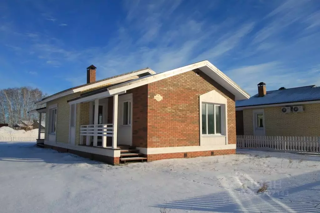 Коттедж в Омская область, Омский район, с. Красноярка ул. Ленина (90 ... - Фото 1