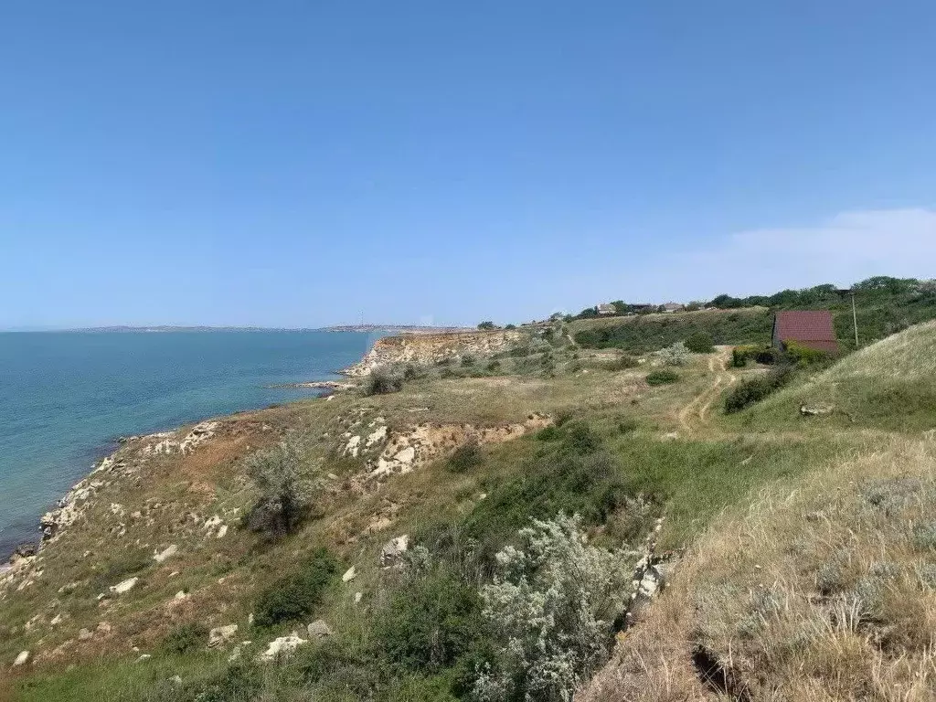 Участок в Крым, Ленинский район, с. Калиновка ул. Шевченко (6.12 сот.) - Фото 0