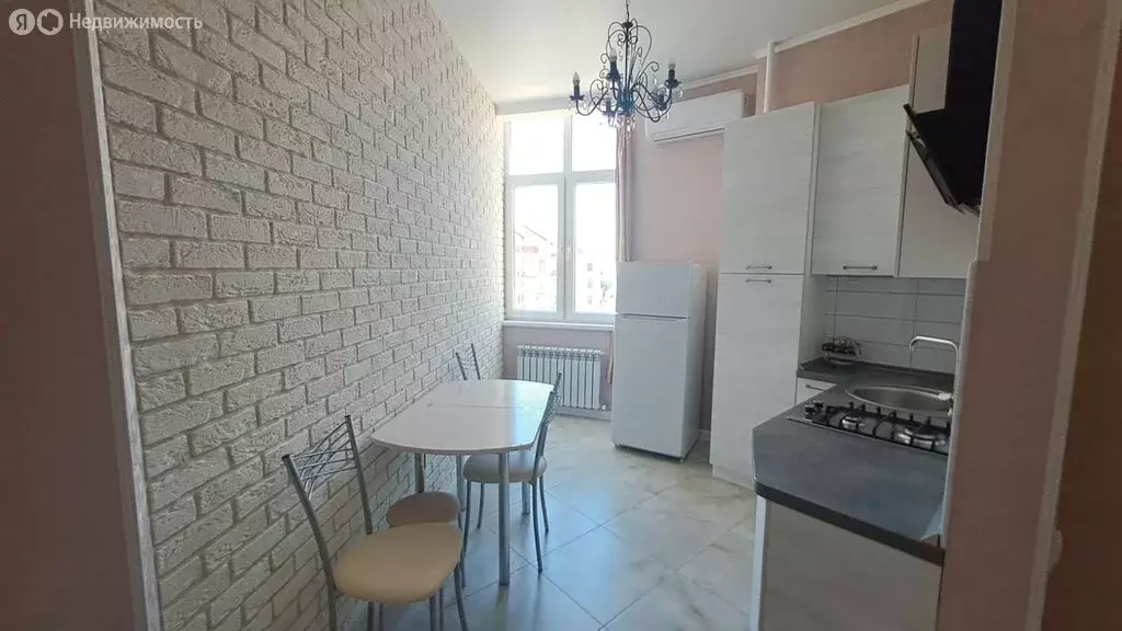 Квартира-студия: Геленджик, Крымская улица, 22к8 (29.3 м) - Фото 0