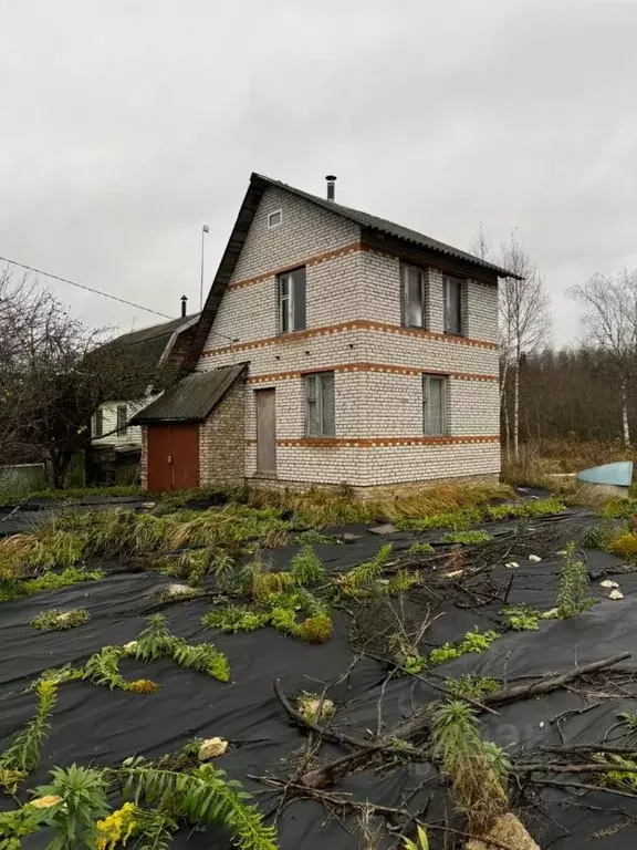 Дом в Псковская область, Псковский район, Ядровская волость, Надежда ... - Фото 1