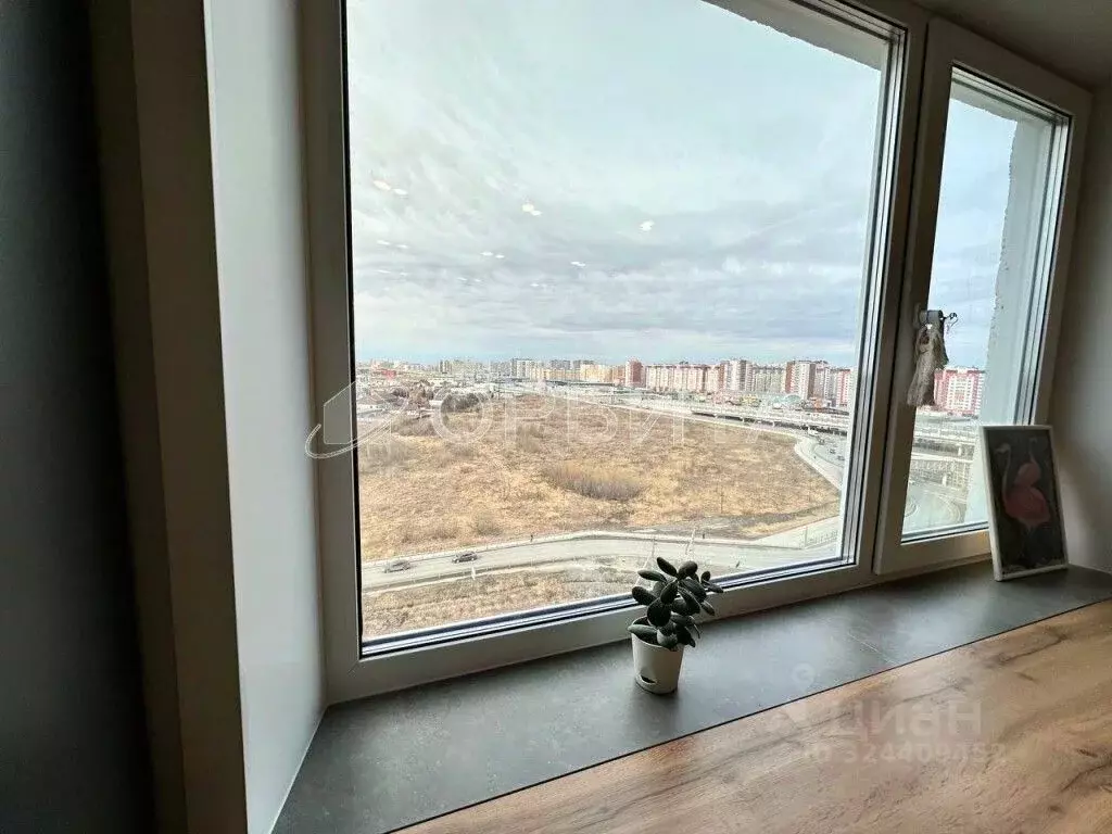 2-к кв. Тюменская область, Тюмень ул. Павла Шарова, 1к1 (82.9 м) - Фото 2