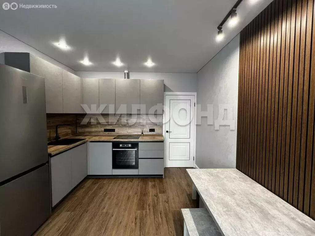 3-комнатная квартира: Иркутский муниципальный округ, рабочий посёлок ... - Фото 2