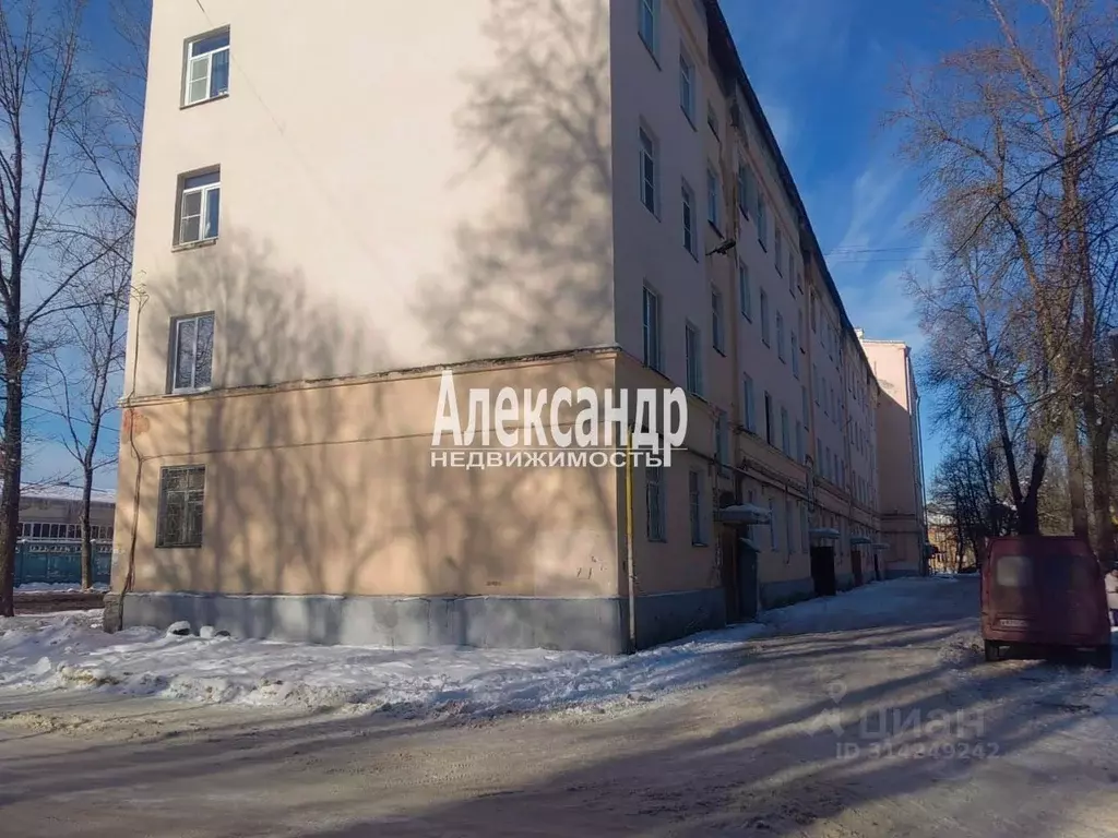 3-к кв. Ленинградская область, Волхов ул. Пирогова, 1 (73.8 м) - Фото 1