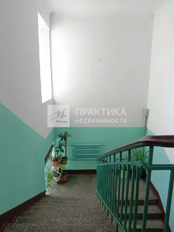 Продается комната в 4-комнатной квартире - Фото 1