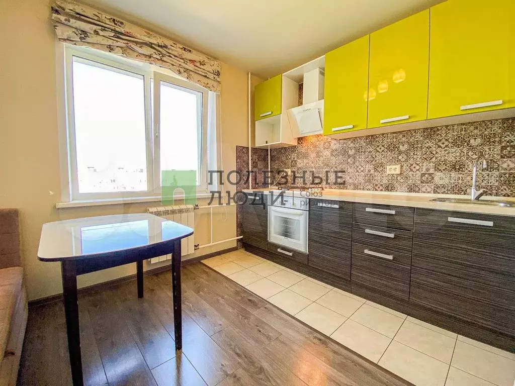 1-к. квартира, 40 м, 8/9 эт. - Фото 0
