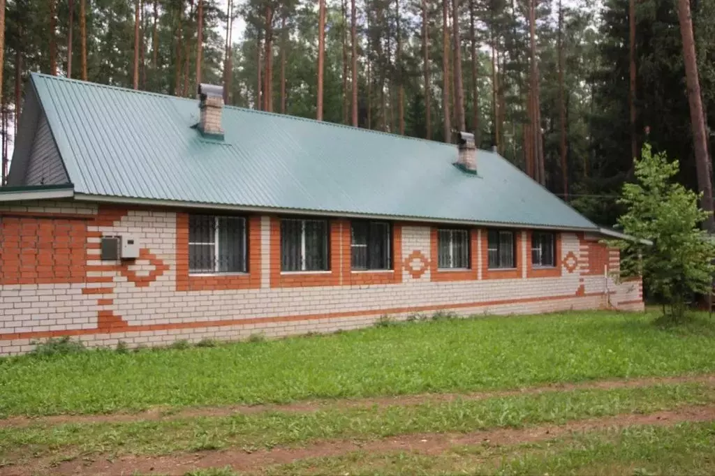 Дом в Тверская область, Андреапольский район, д. Стеклино 35 (80 м) - Фото 1