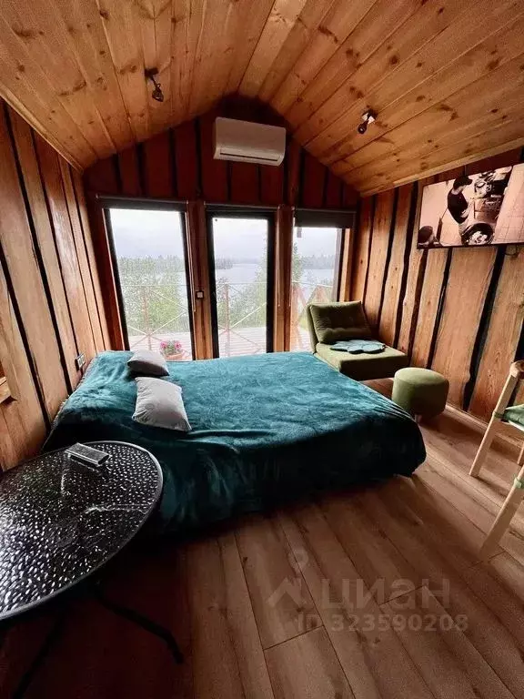 Дом в Карелия, Пряжинский район, с. Ведлозеро Набережная ул., 23 (38 ... - Фото 1