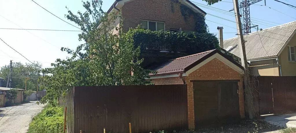 Дом в Ростов-на-Дону, Кудрявая улица, 82 (240 м) - Фото 1