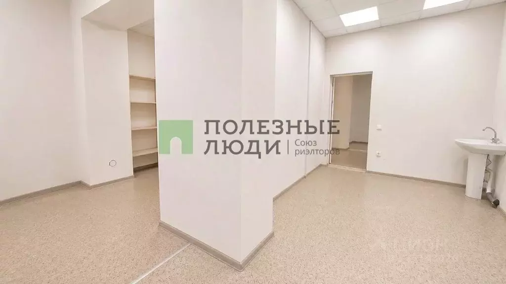 Помещение свободного назначения в Астраханская область, Астрахань ул. ... - Фото 1