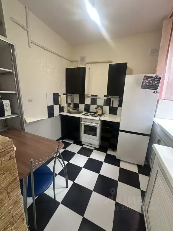 2-к кв. Башкортостан, Уфа ул. 40 лет Октября, 4 (40.0 м) - Фото 2