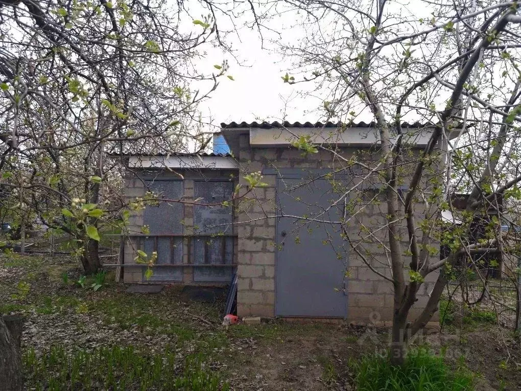 Дом в Волгоградская область, Волгоград Дзержинец СНТ, Винновский ... - Фото 1