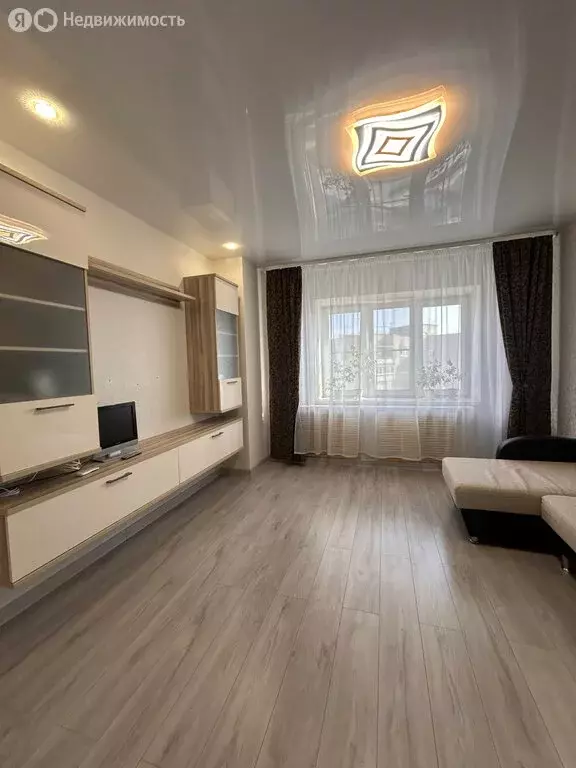 1-комнатная квартира: Киров, улица Сурикова, 31 (37.3 м) - Фото 1