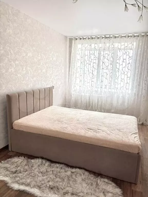 1-к. квартира, 37 м, 8/10 эт. - Фото 1