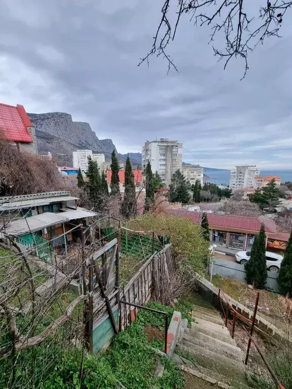 Участок в Крым, Ялта муниципальный округ, Форос пгт ул. Космонавтов ... - Фото 1