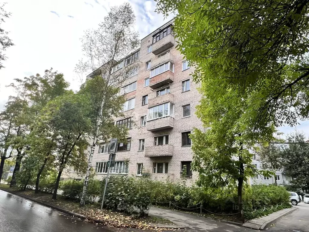 3-к кв. Ленинградская область, Гатчина ул. Хохлова, 2 (71.5 м) - Фото 1