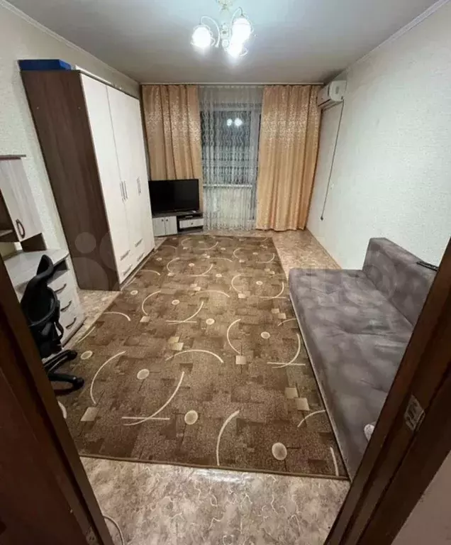 1-к. квартира, 37 м, 4/9 эт. - Фото 1