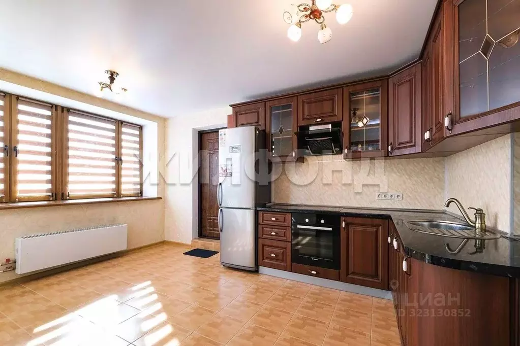 Коттедж в Новосибирская область, Новосибирский район, Морской ... - Фото 1