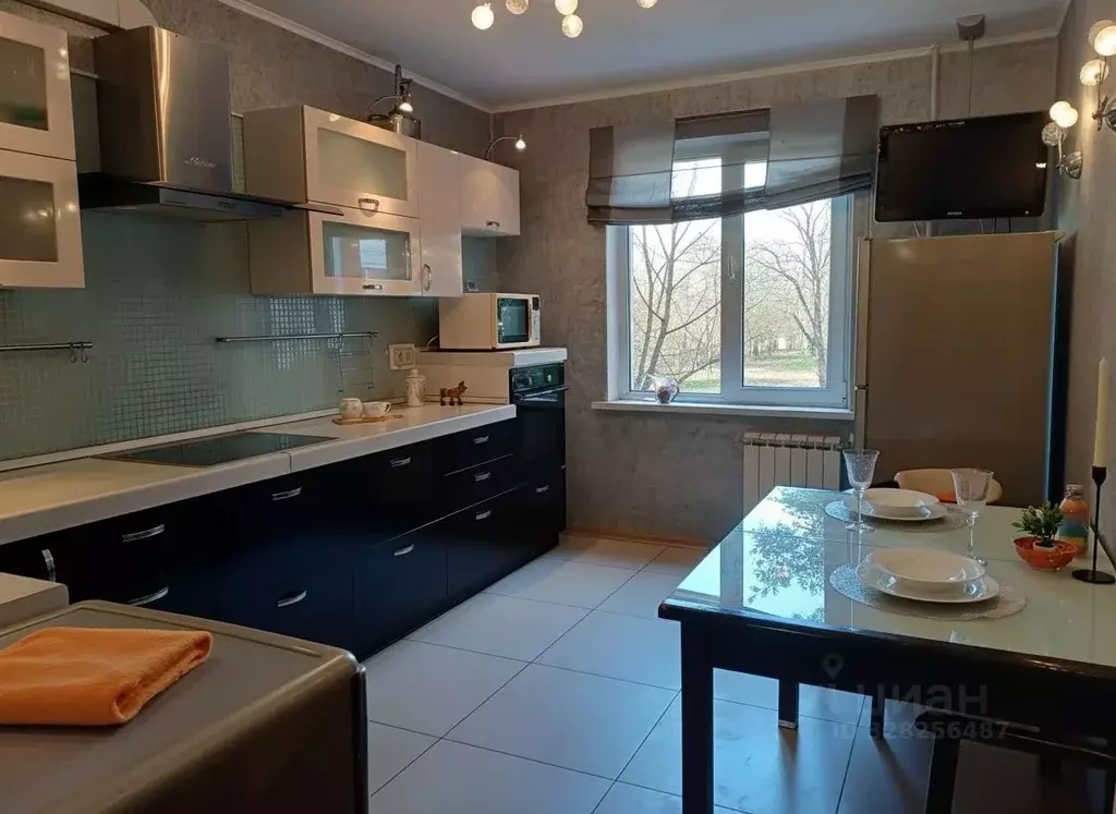 2-к кв. Самарская область, Тольятти ул. 40 лет Победы, 15Д (67.5 м) - Фото 2