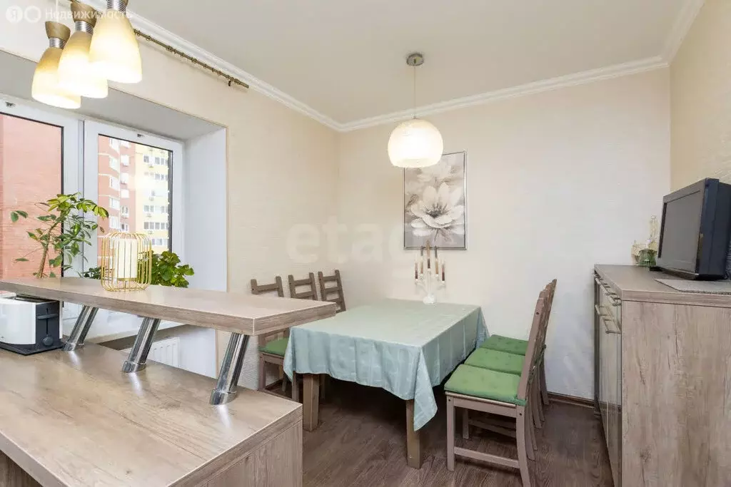 3-комнатная квартира: Тюмень, улица Дружбы, 75 (99.2 м) - Фото 2