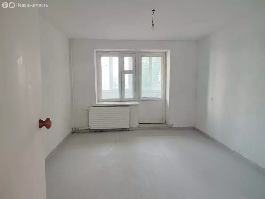 3-комнатная квартира: Курган, Озёрная улица, 3 (67 м) - Фото 0