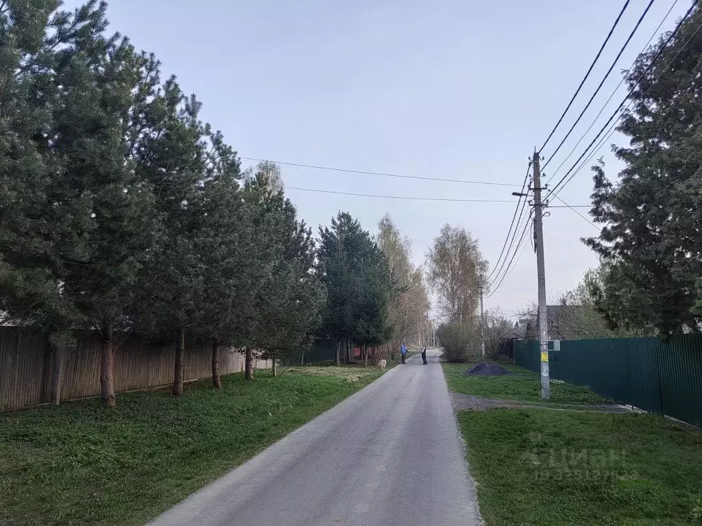 Участок в Московская область, Одинцовский городской округ, д. ... - Фото 1