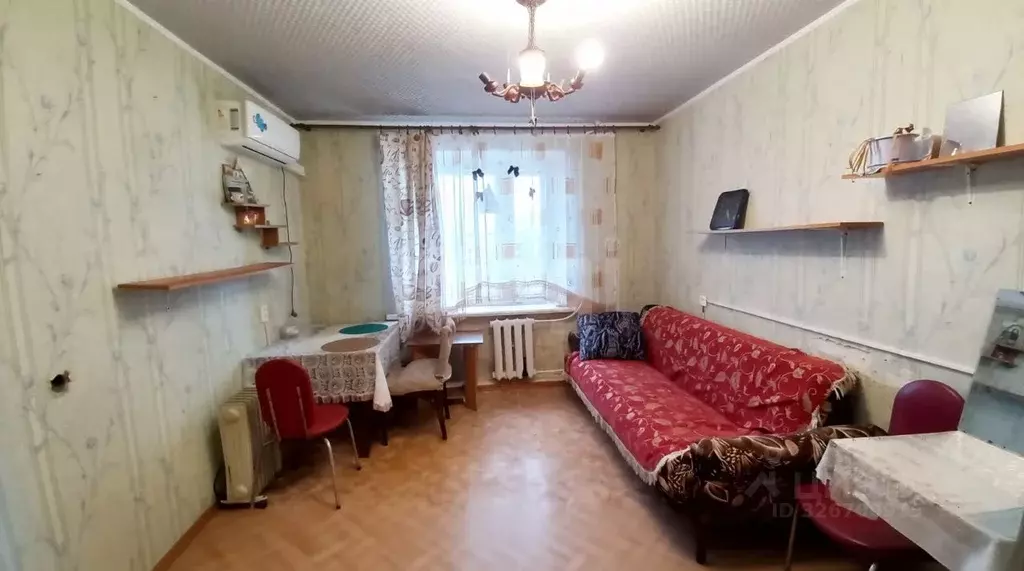 Комната Псковская область, Псков ул. Максима Горького, 51 (12.6 м) - Фото 1