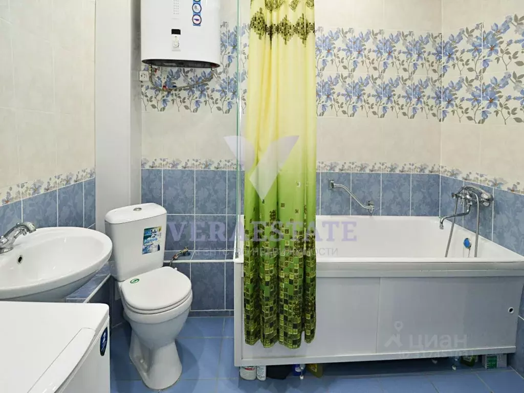 1-к кв. Новосибирская область, Новосибирск Закаменский мкр, 15 (42.5 ... - Фото 0