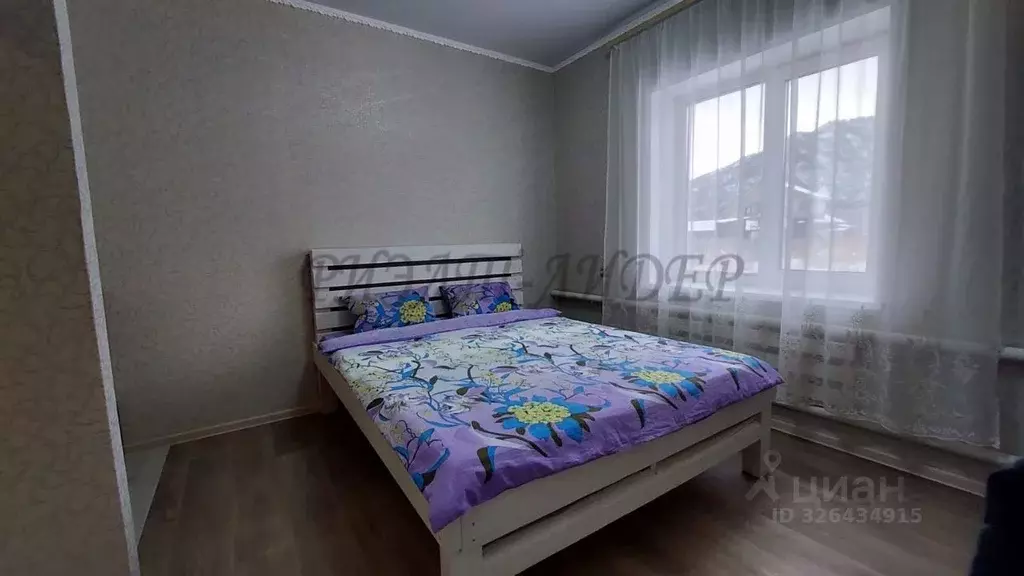 Дом в Алтай, Чемальский район, с. Чемал Восточная ул. (64 м) - Фото 2