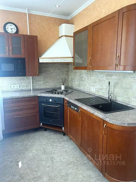 Квартира, 3 комнаты, 61.8 м - Фото 1