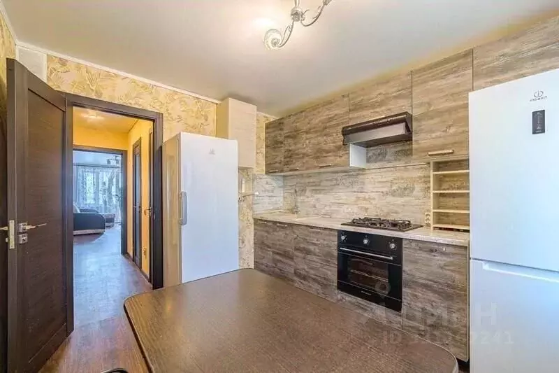3-к кв. Пензенская область, Пенза Зеленодольская ул., 68 (85.5 м) - Фото 1