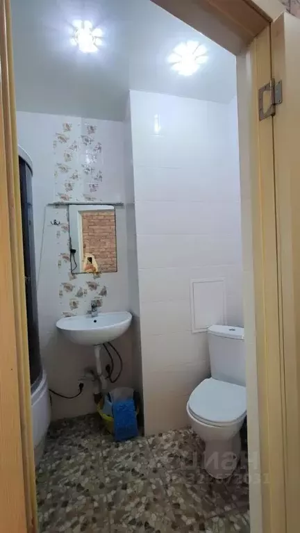 2-к кв. Краснодарский край, Сочи Адлер жилрайон, ул. Чкалова, 11 (45.0 ... - Фото 2